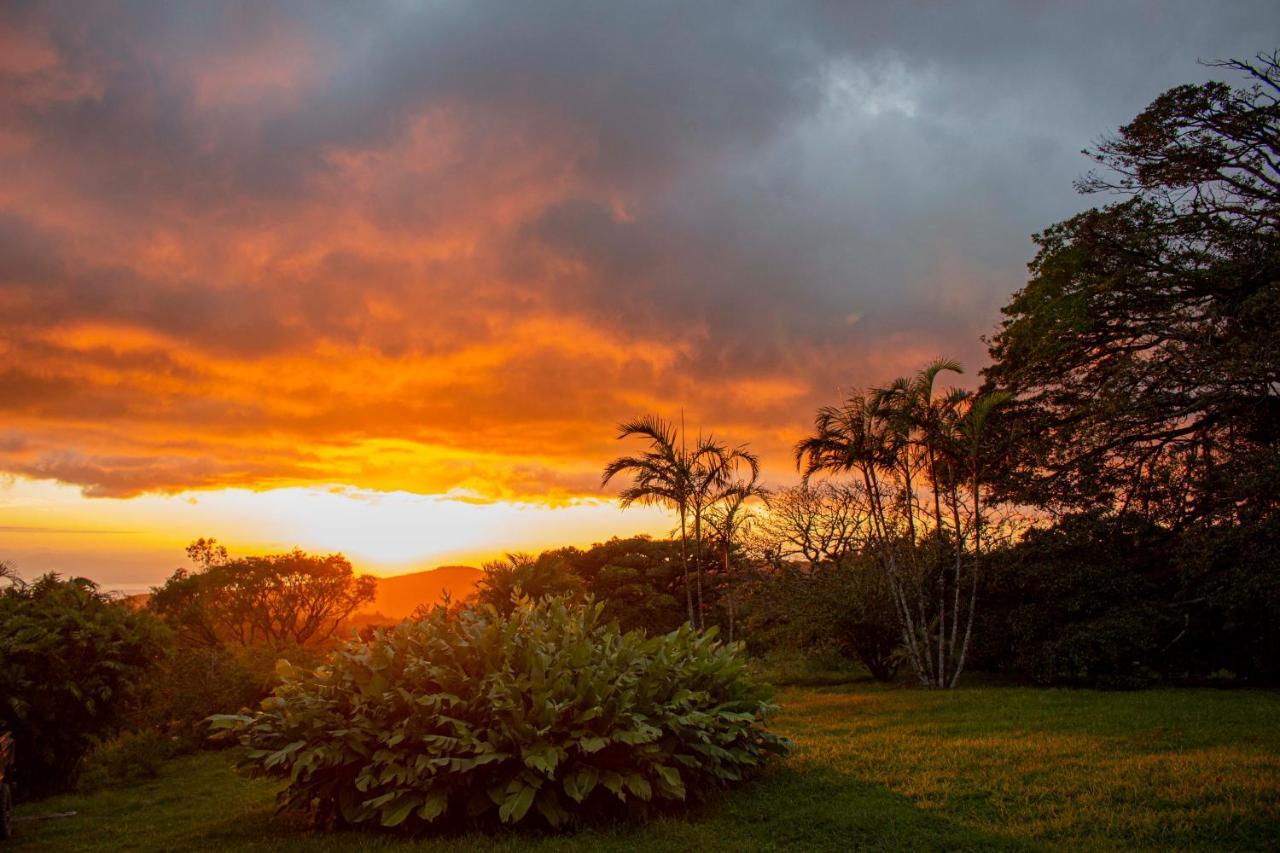 Sunset Monteverde Exterior photo
